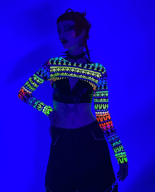 CHRISTMAS CROP L/S TOP