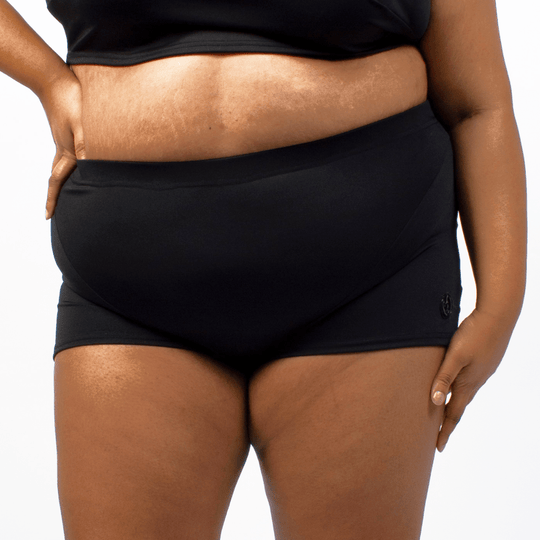 CURVE LUVA HOTPANTS