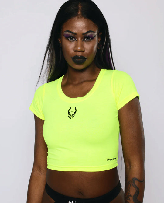 CYBERDOG LOGO CROP TEE