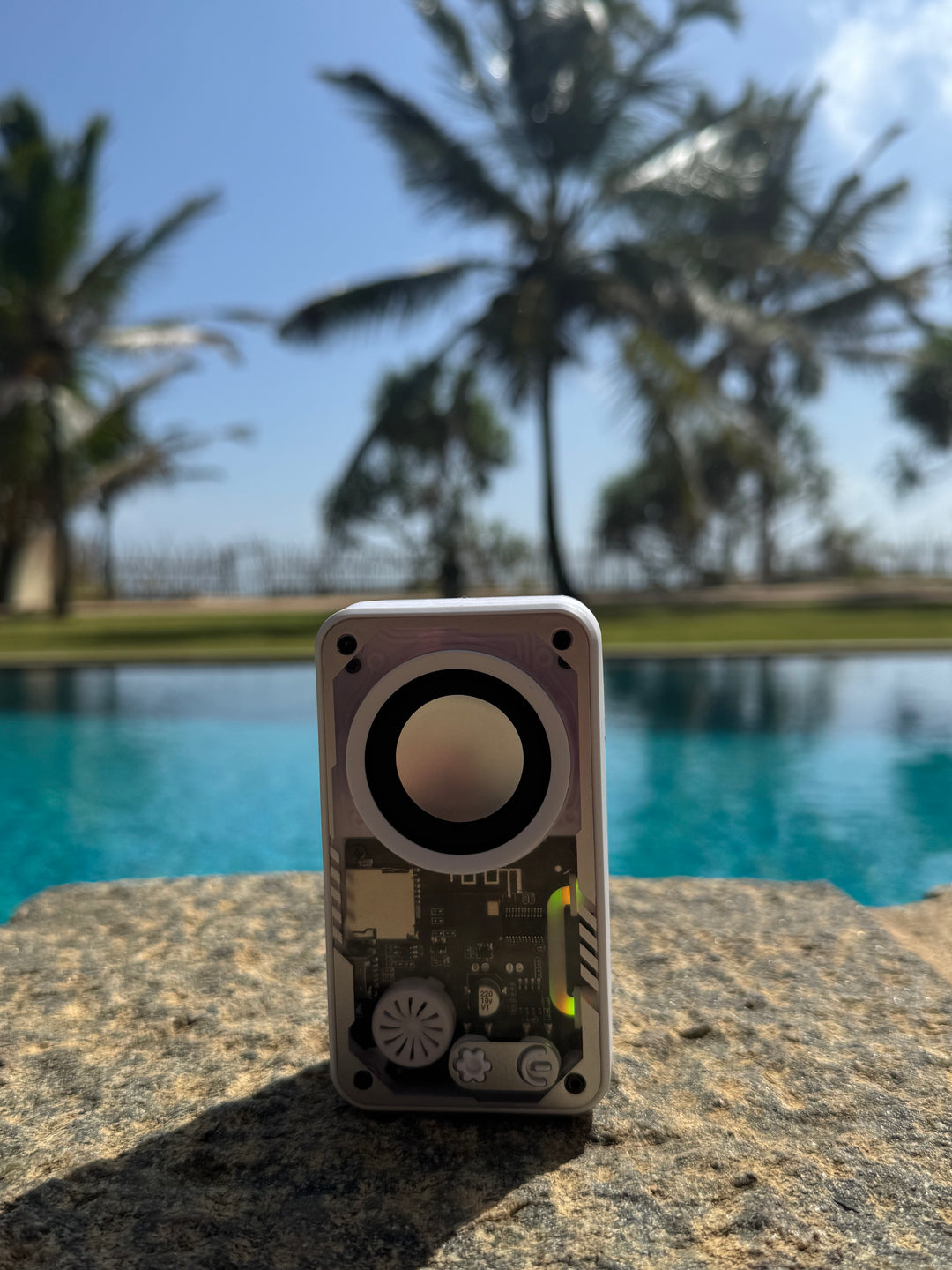 MINI BOOM BOX SPEAKER