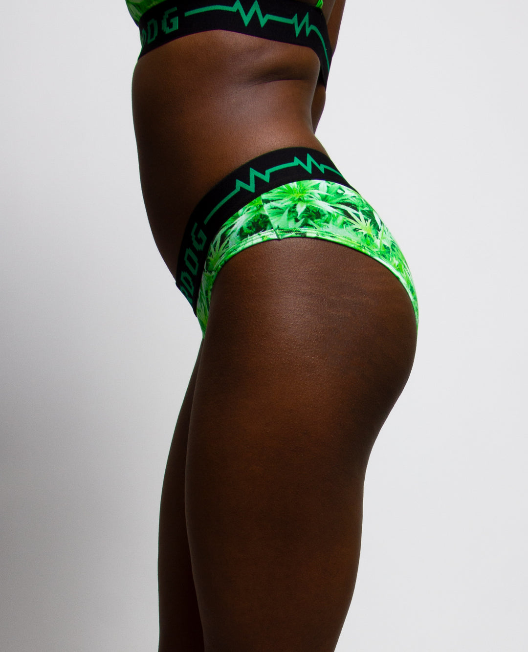 WOMENS BRIEFS 420