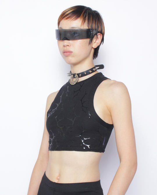 SUPER CROP VEST THORNS LOGO