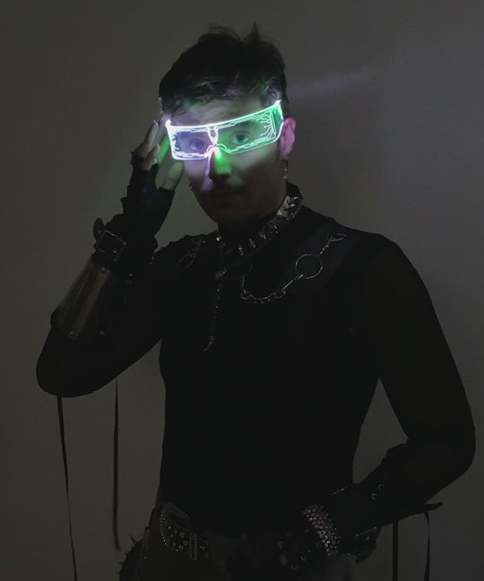 CIRCUIT LIGHT UP VISOR