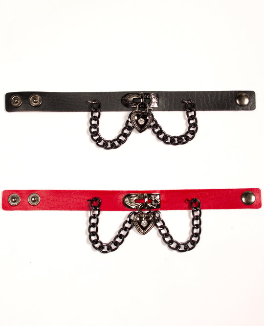 CHAIN HEART BRACELET.