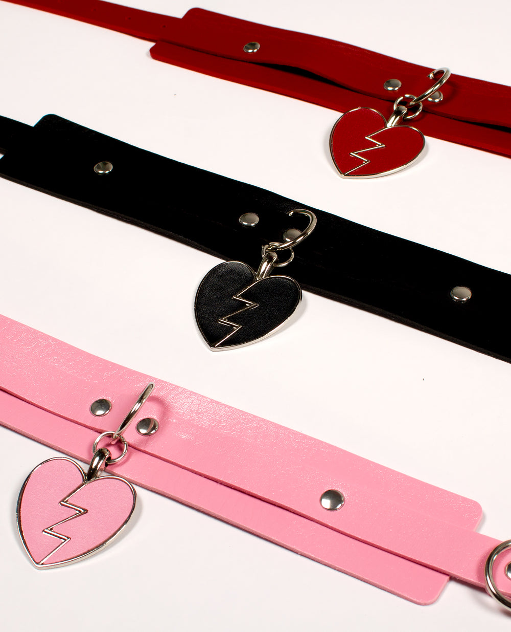 HEARTBREAKER COLLAR.