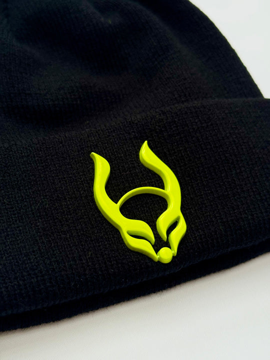 KIDS METAL LOGO BEANIE