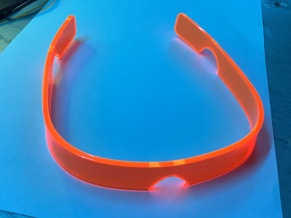 Cutout visor