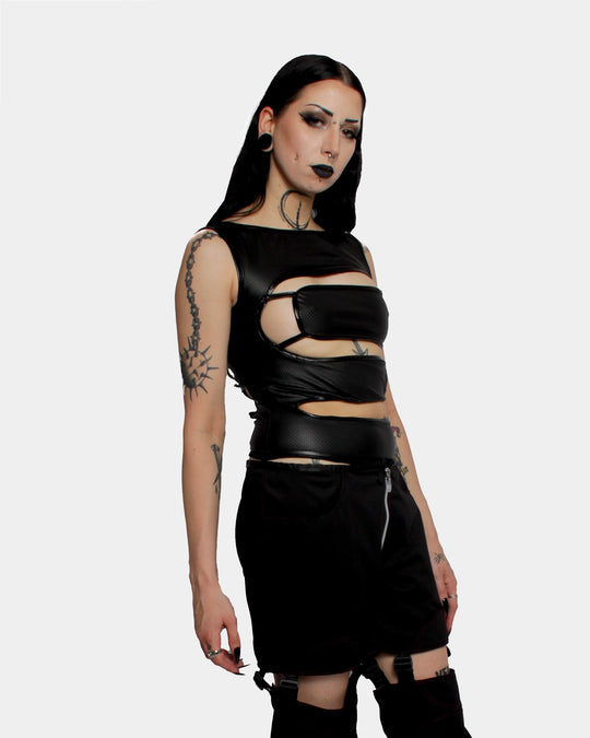 BREAKDOWN VEST BLACK PVC