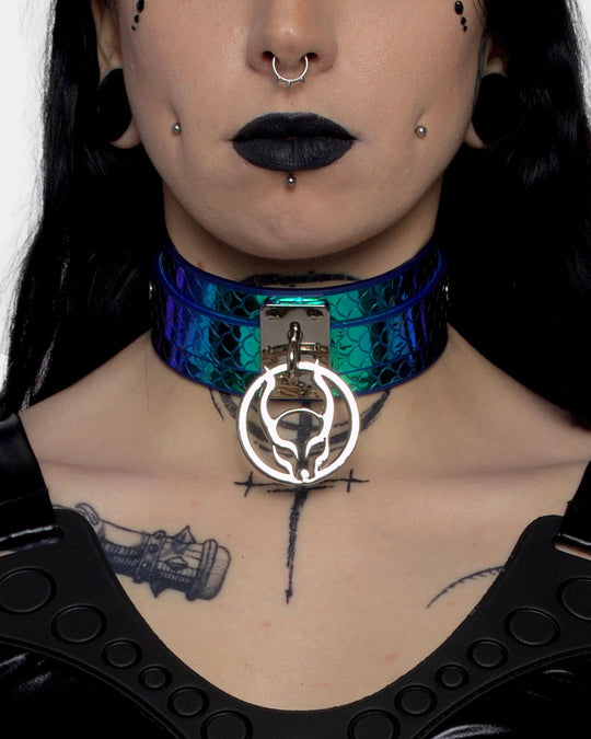 LOGO COLLAR
