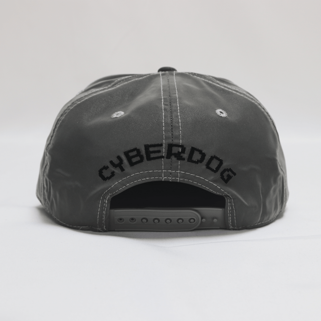LOGO REFLECTIVE CAP