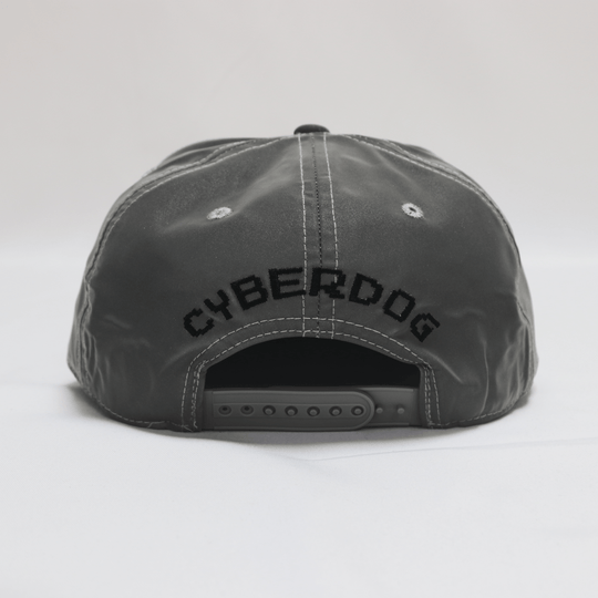 LOGO REFLECTIVE CAP