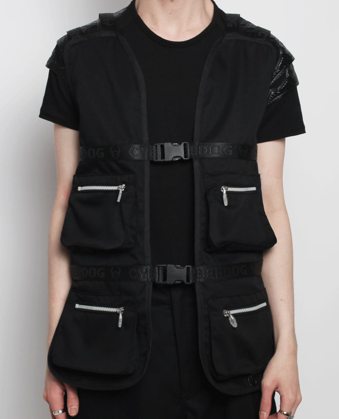 MULTI POCKET GILET / WAISTCOAT BLACK