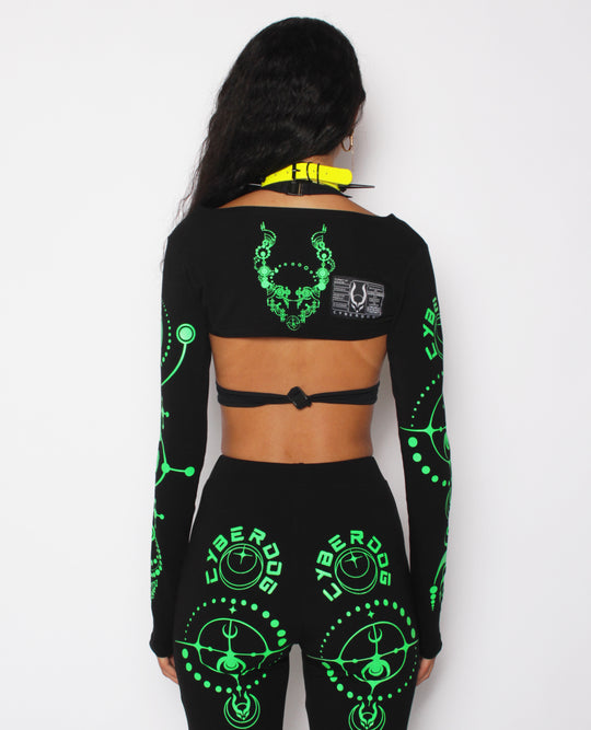 CROP L/S TOP ARRIVAL