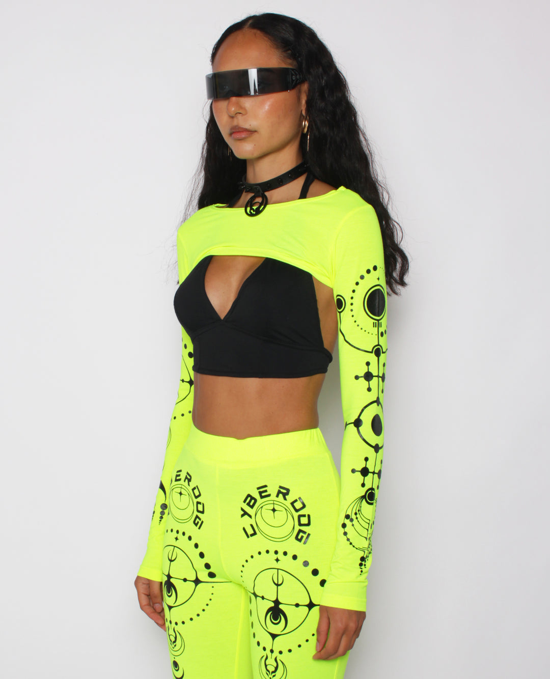 CROP L/S TOP ARRIVAL