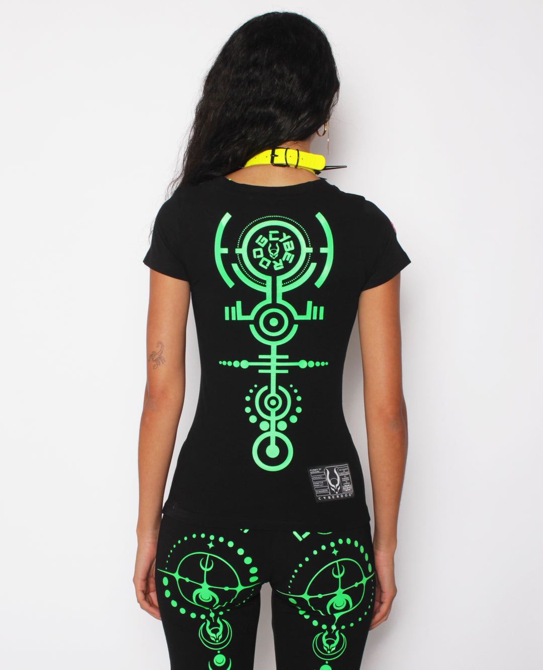GIRLS ARRIVAL T-SHIRT