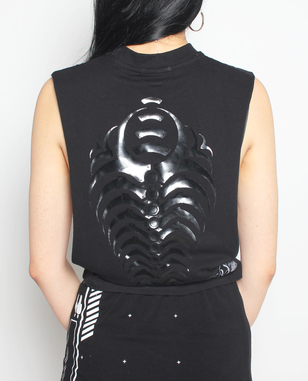 CUT OUT VEST BIOHAZARD