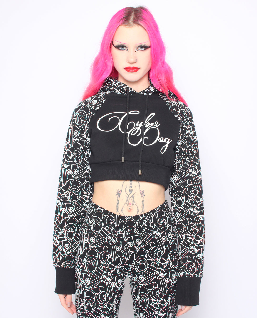 CROP HOODIE BUNNY BUSINESS