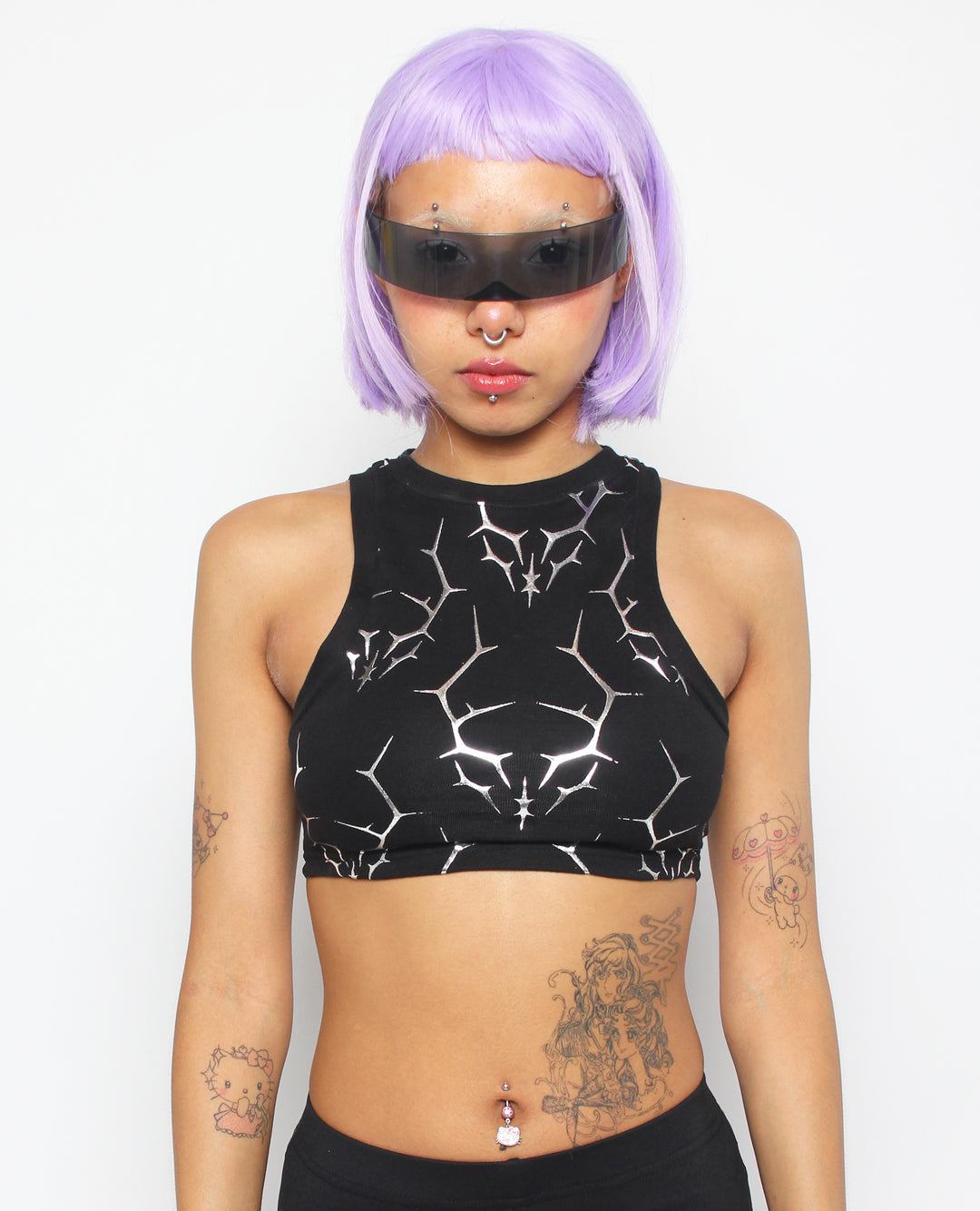 SUPER CROP VEST THORNS LOGO