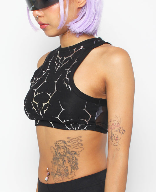 SUPER CROP VEST THORNS LOGO