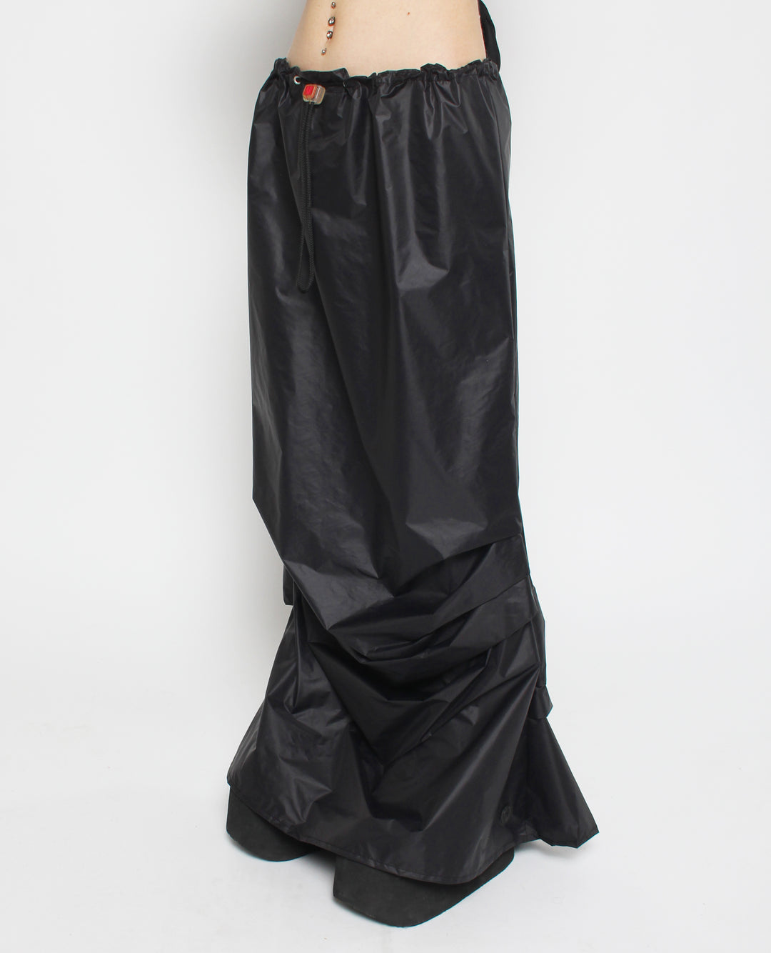 DRAPE SKIRT
