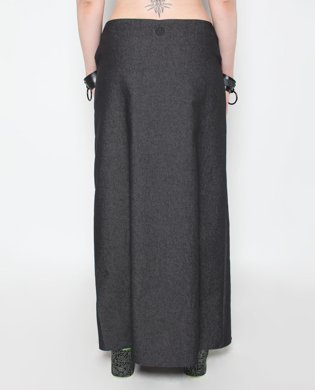 EXPOSER SKIRT BLACK DENIM