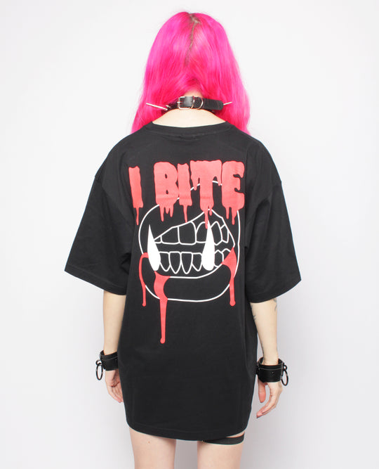 OVERSIZE I BITE T-SHIRT