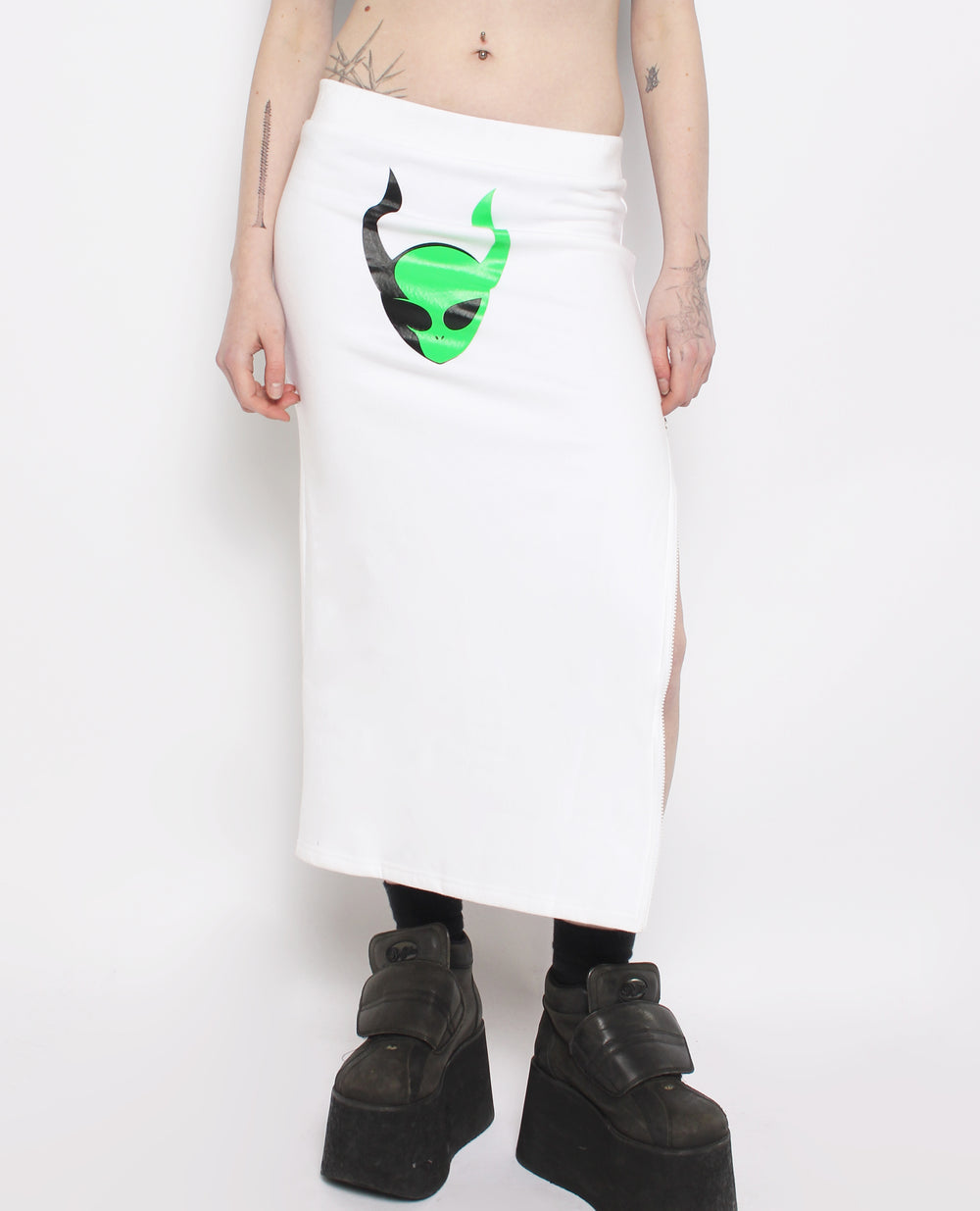 INVASION SKIRT