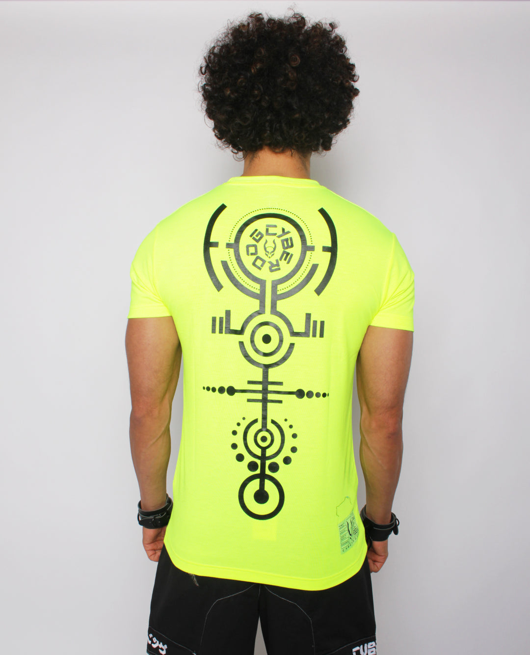 MENS ARRIVAL T-SHIRT
