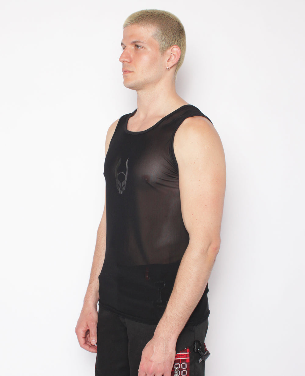 ANGLE VEST LOGO