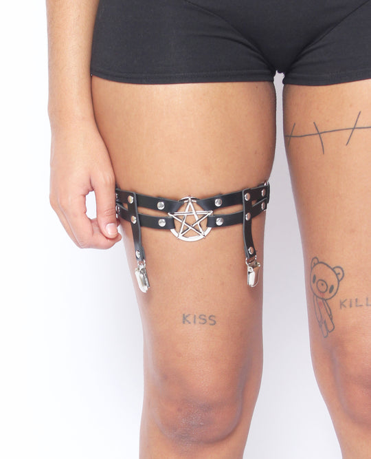 PENTAGRAM SUSPENDER - XXX