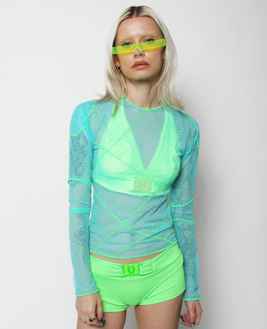PERFORATED CRISS CROSS MESH