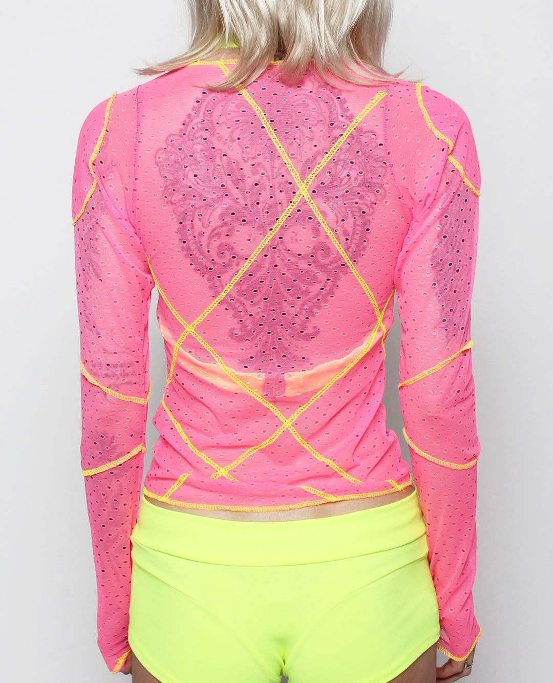 PERFORATED CRISS CROSS MESH
