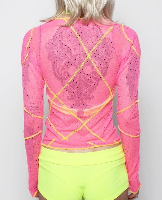 PERFORATED CRISS CROSS MESH