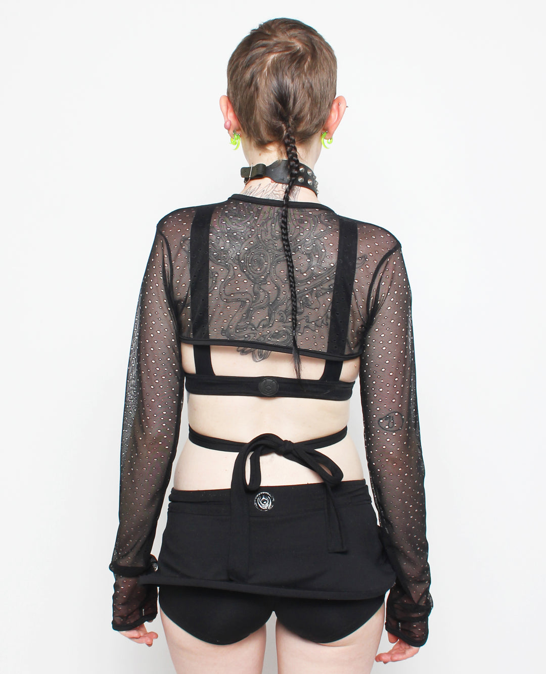 PERFORATED ROCKER MESH SHRUG