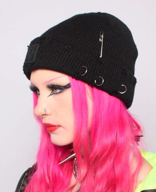 PIERCED SAILOR BEANIE