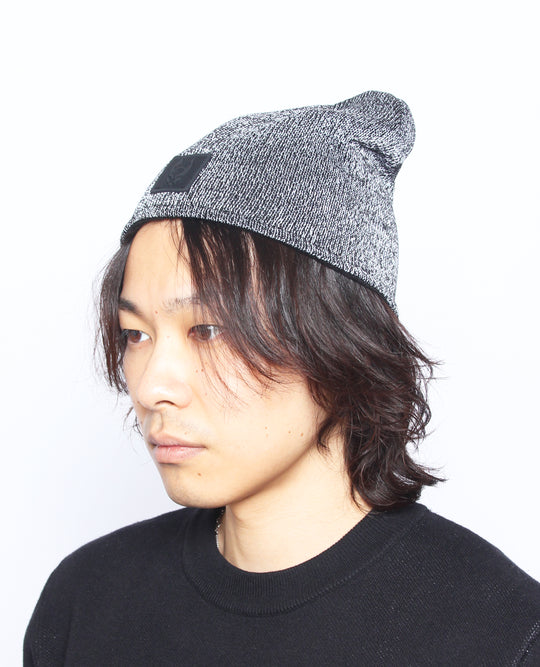 REFLECTIVE BEANIE
