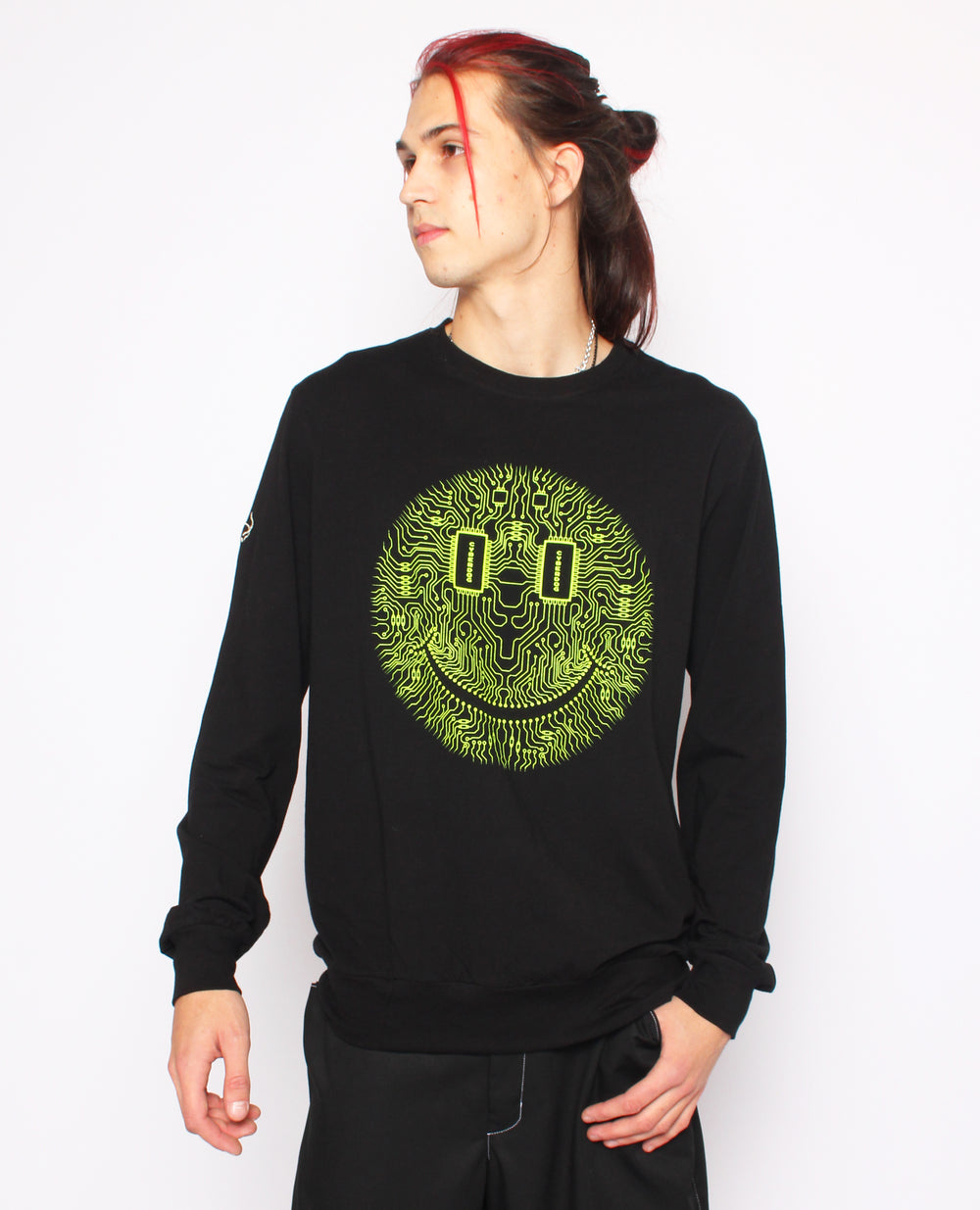 LOOSE FIT L/S MICROCHIP SMILEY