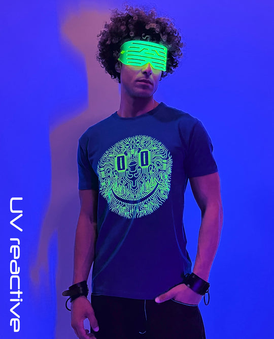 MENS MICROCHIP SMILEY T-SHIRT