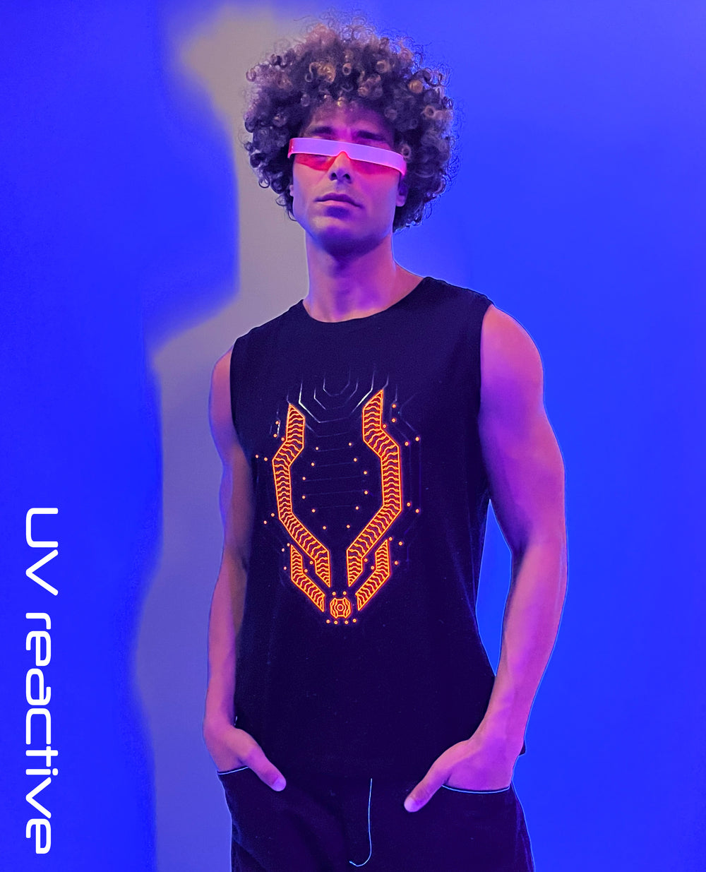 RETRO VEST MECHANICAL LOGO