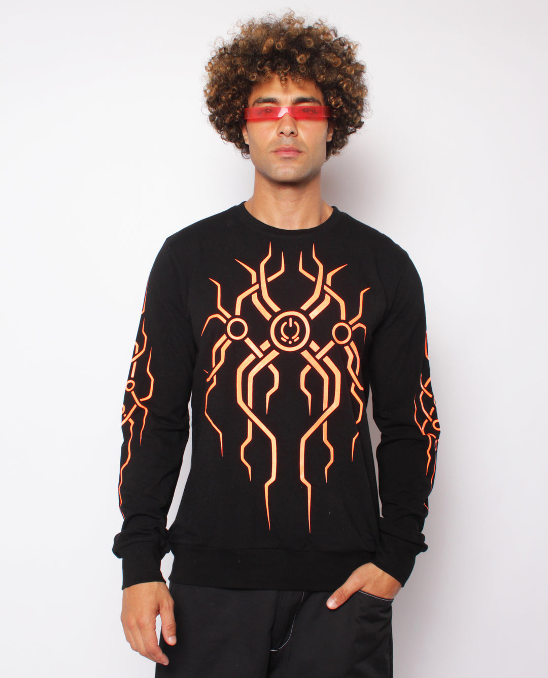 LOOSE FIT L/S TECH TRIBAL