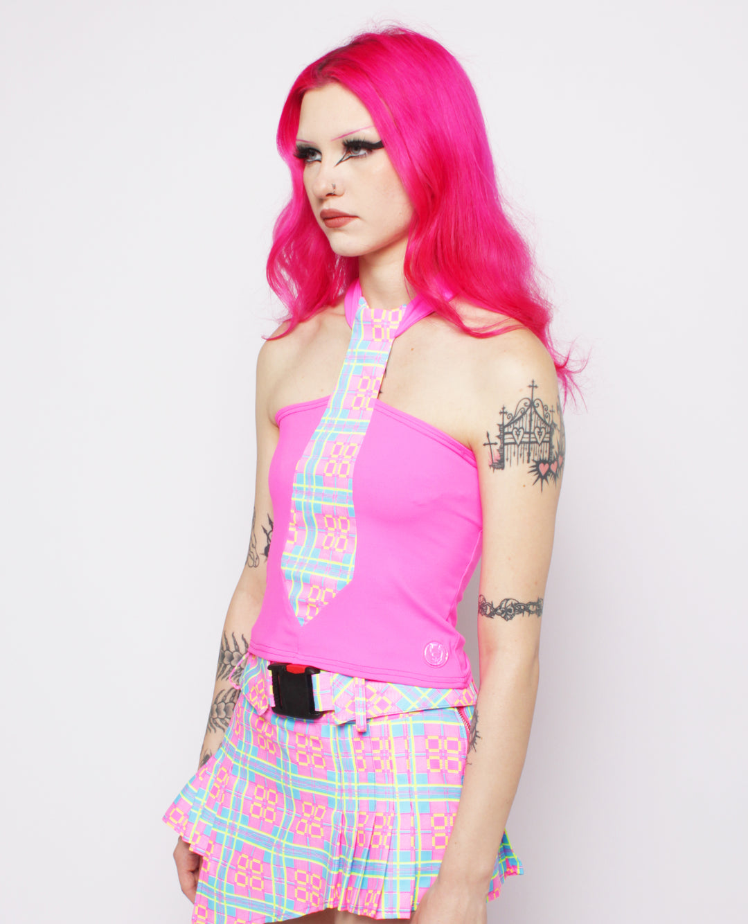 TIE VEST