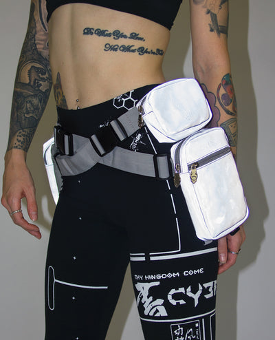 CROSS BELT BAG.