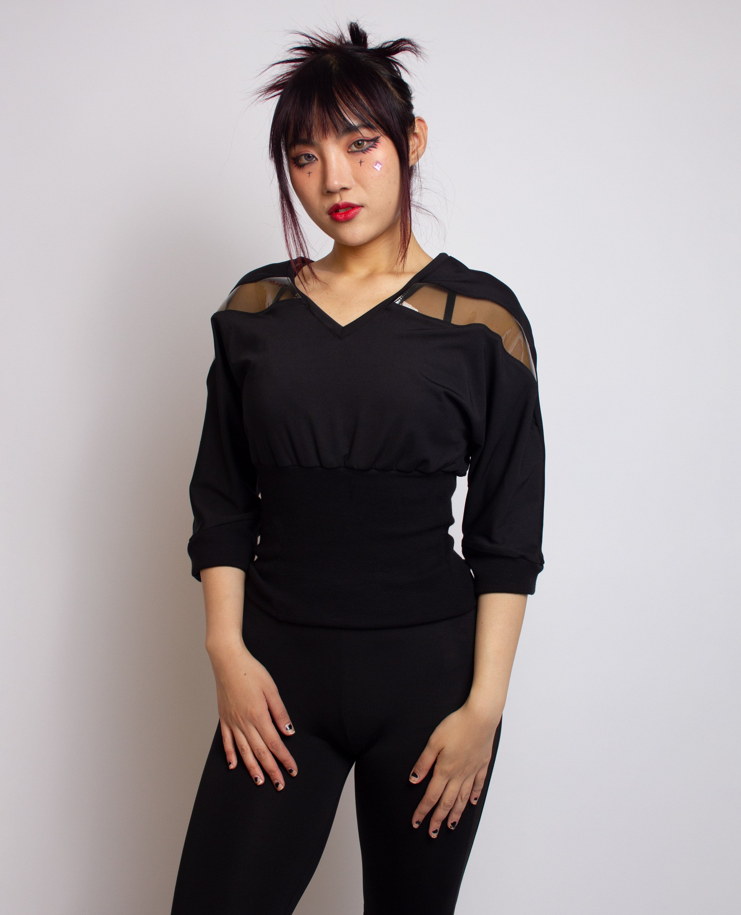 KIMONO TOP BLACK FRONT 