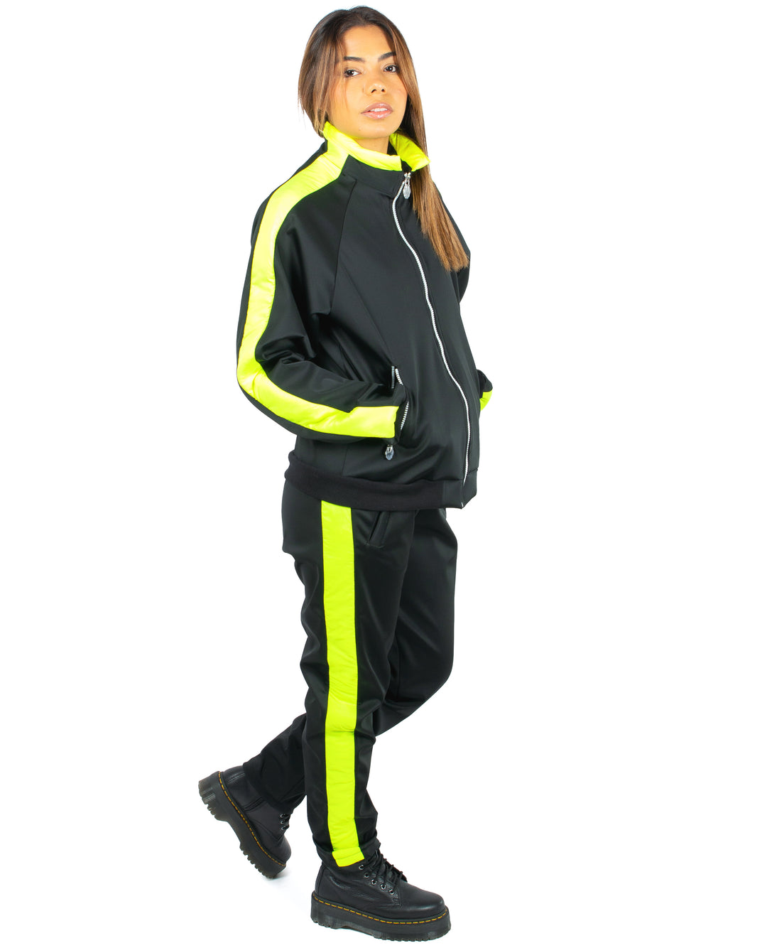 KINETIC PANTS.