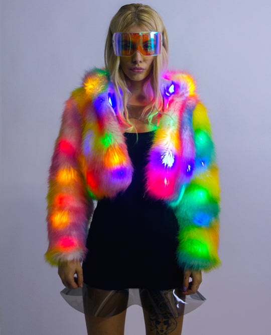 LED CROP FUR JACKET.