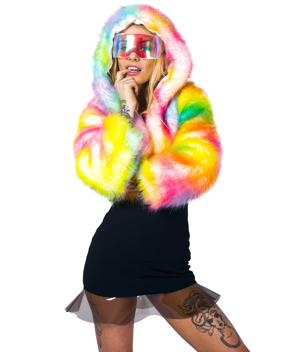 LED CROP FUR JACKET.