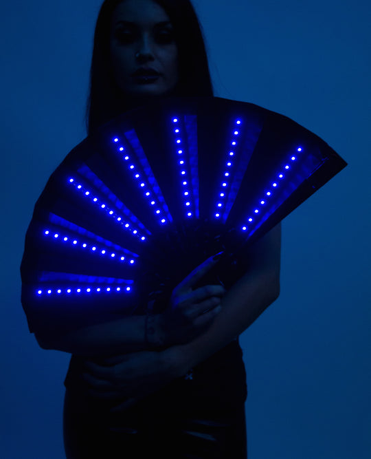 LIGHT UP FAN.