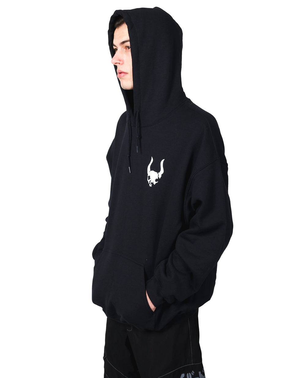 OVERSIZE LOGO SKULL HOODY.