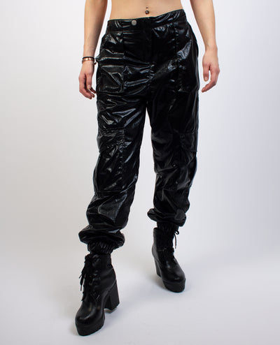 PARACHUTE COMBAT BLACK FRONT