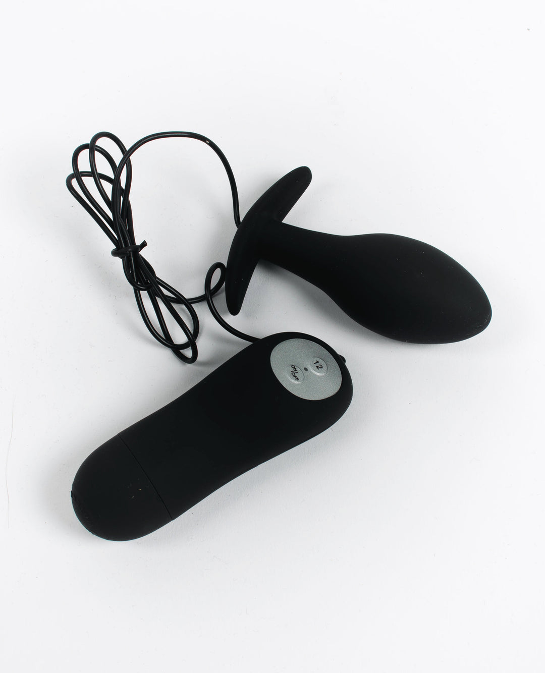 VIBRATING REMOTE ANAL PLUG.